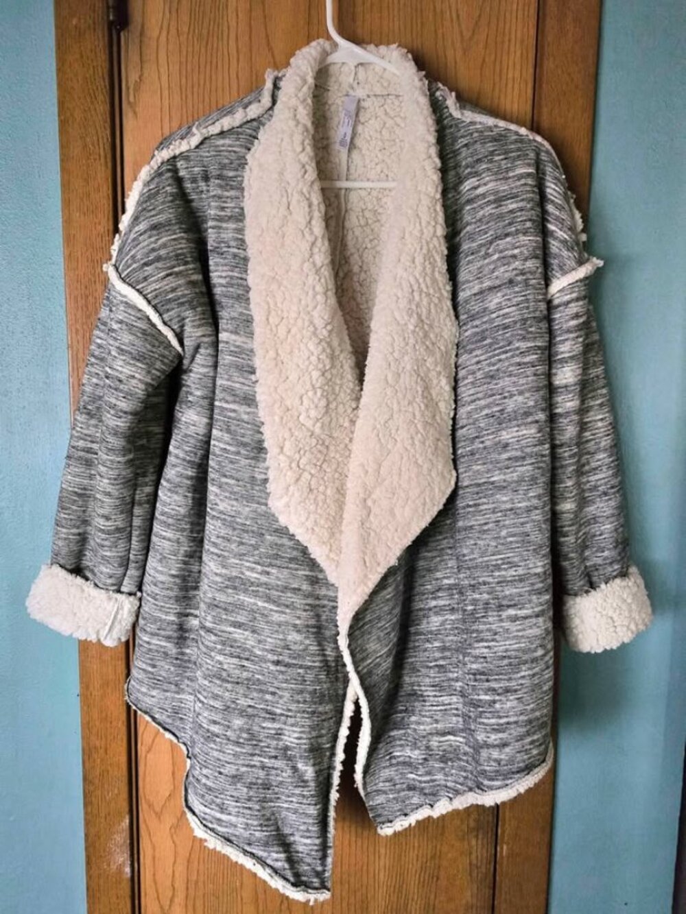New Size M Bethany Mota Gray Thick Warm Sherpa Open Cardigan Jacket